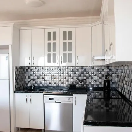 Comfortable With Splendid Sea View In Turgutreis, Bodrum 公寓 *