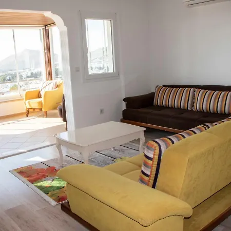 Comfortable With Splendid Sea View In Turgutreis, Bodrum 公寓